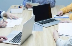 行李寄存与取用服务